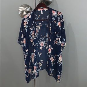 Xhilaration lightweight navy floral cape/poncho